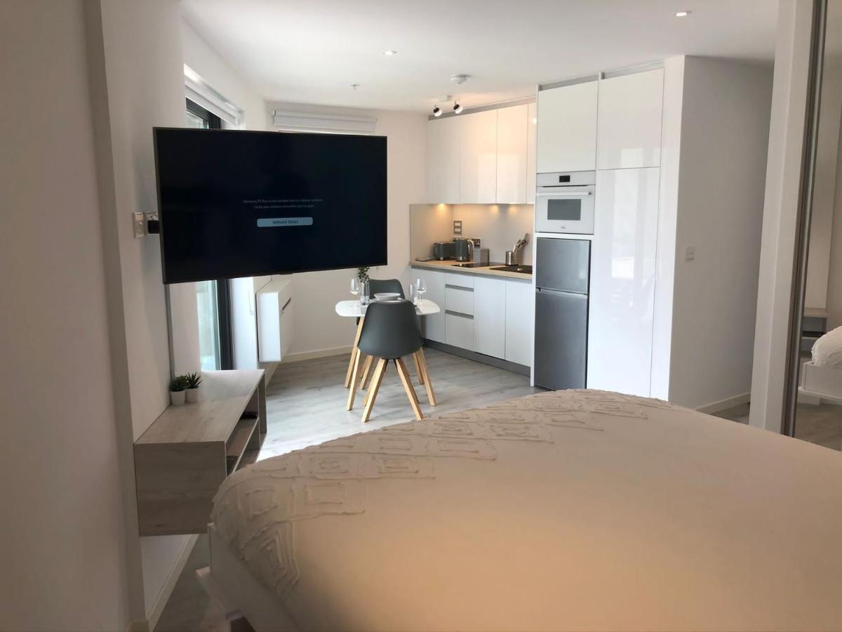 Cp High Floor Luxury Studio With Sea View Gibraltar Extérieur photo